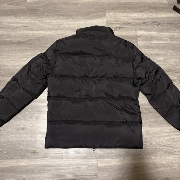 Moncler Black Men's Down Puffer Jacket with Logo Patch - Picture 4 of 4